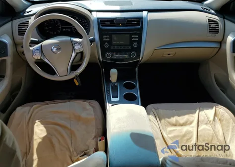 2015 Nissan Altima 2.5 from USA, damaged, VIN 1N4AL3AP5FC185555